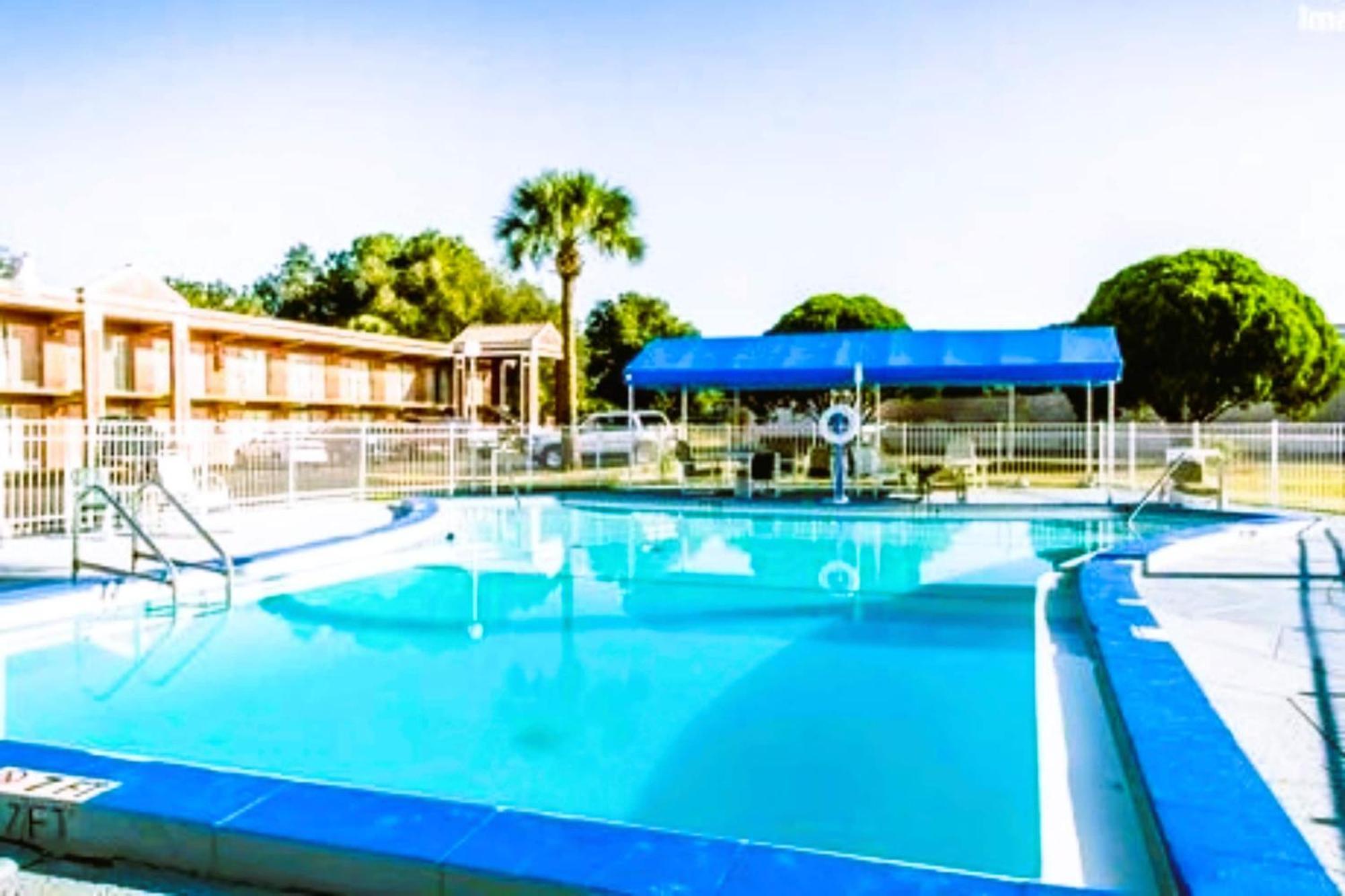 Oyo Hotel Mustang Silver Spring Fl Silver Springs Ngoại thất bức ảnh